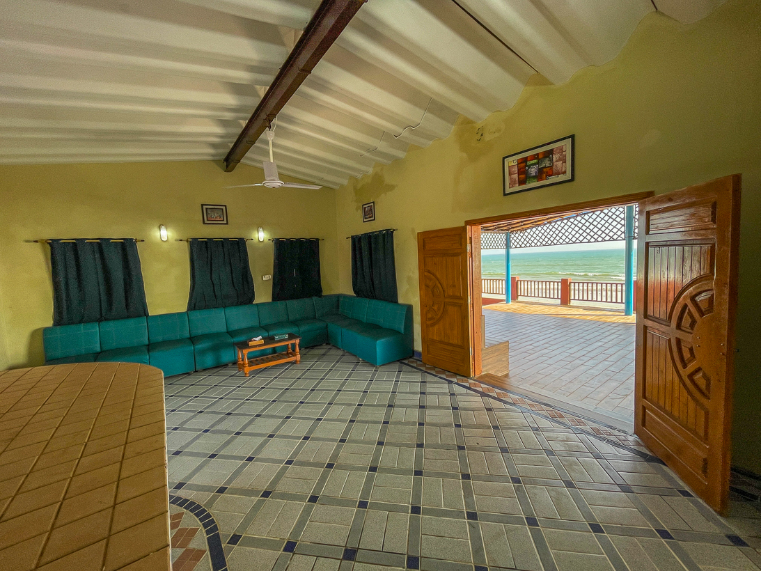 Karachi Beach HUTS - Hawksbay - Sandspit - Turtle Beach | KBH